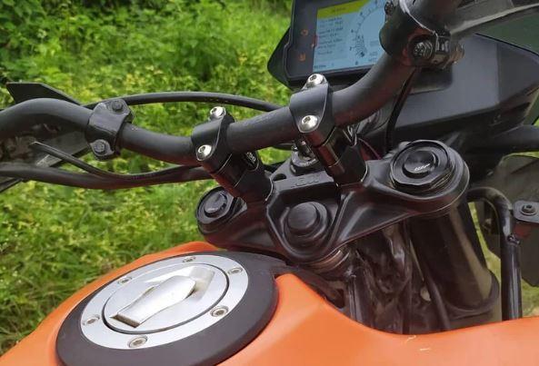 1 Inch Handlebar Riser (Insert Type) for KTM 390 Adventure - Black - Carbon Racing - Image 2