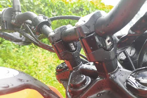 1 Inch Handlebar Riser (Insert Type) for KTM 390 Adventure - Black - Carbon Racing - Image 3