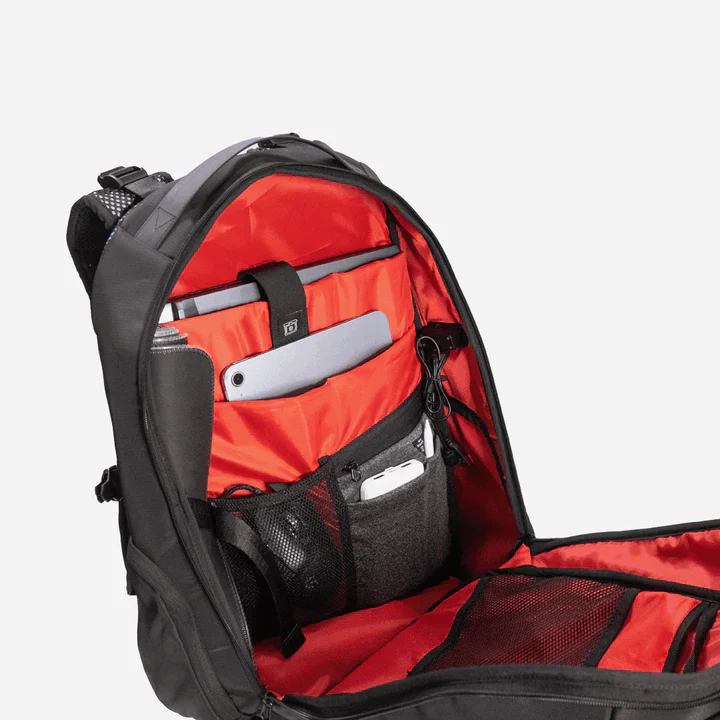 Carbonado Gaming Backpack 35Ltr. - Black - Image 5