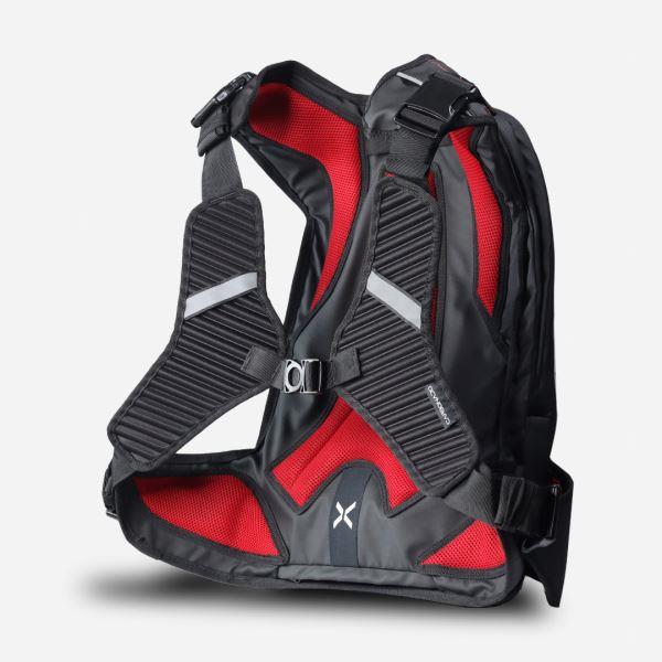 Carbonado X16 - Rider Backpack -Racing Red - Image 2
