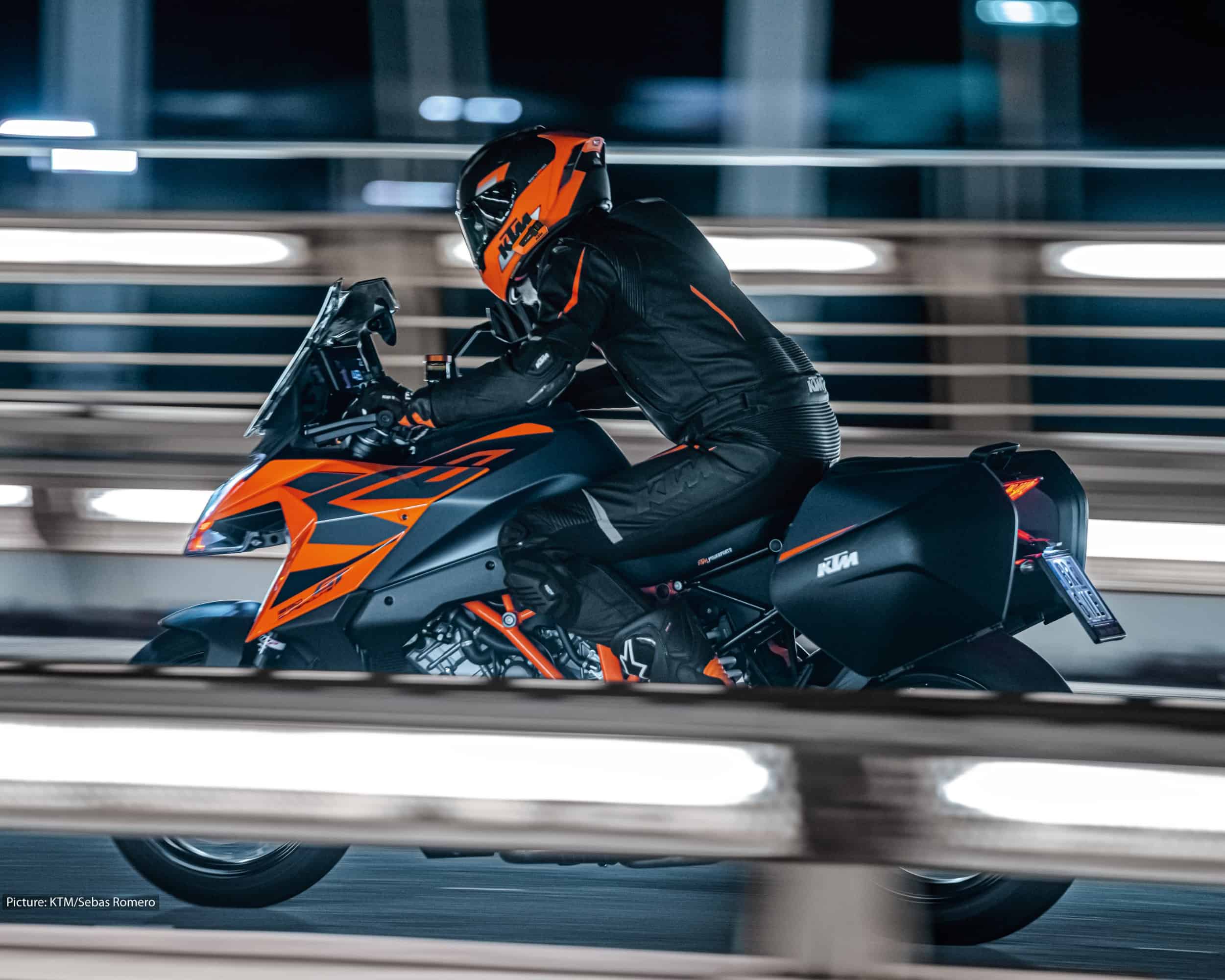 Cardo Packtalk Edge - KTM - Image 8