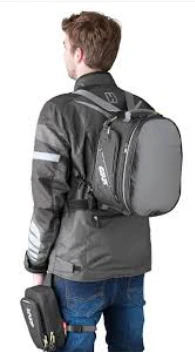 EA102B Universal Expandable Tank Bag, 25 Liltres - Easy T Range - GIVI - Image 2