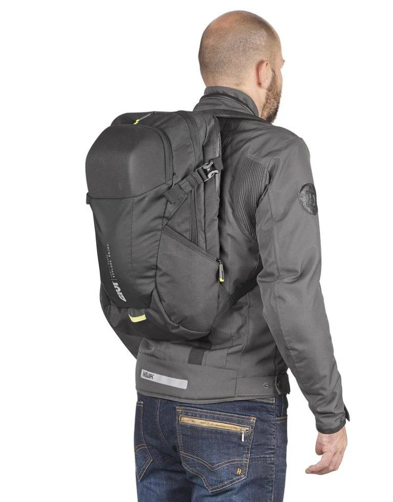 GIVI 15ltr Backpack - EA129 - Image 2