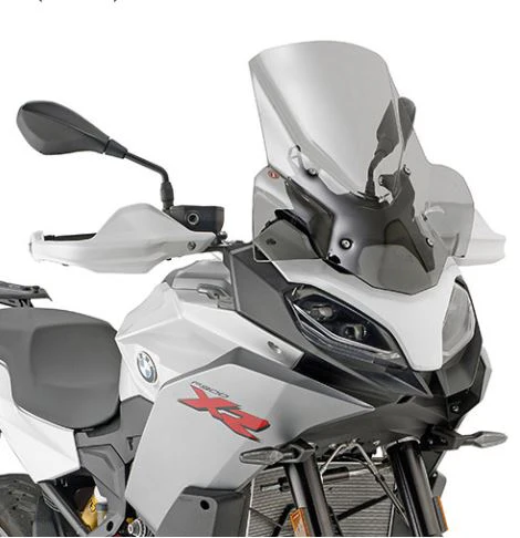 GIVI Smoked Windscreen for BMW F900XR - D5137S - Image 2