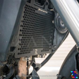 Honeycomb Radiator Grill Premium Matt Black for Dominar 250/400 - ZANA - ZI-8083 - Image 2