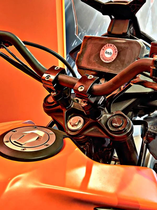 Hyperrider-Adjustable Handlebar Riser for KTM Adventure 390/250 (HRADV008S)