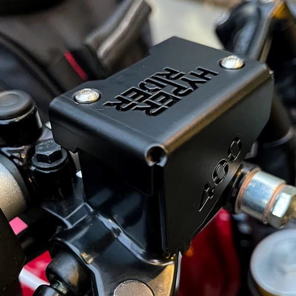 Hyperrider-Triumph Speed 400 Front Fluid Reservoir Cover (HRSPD40006S)