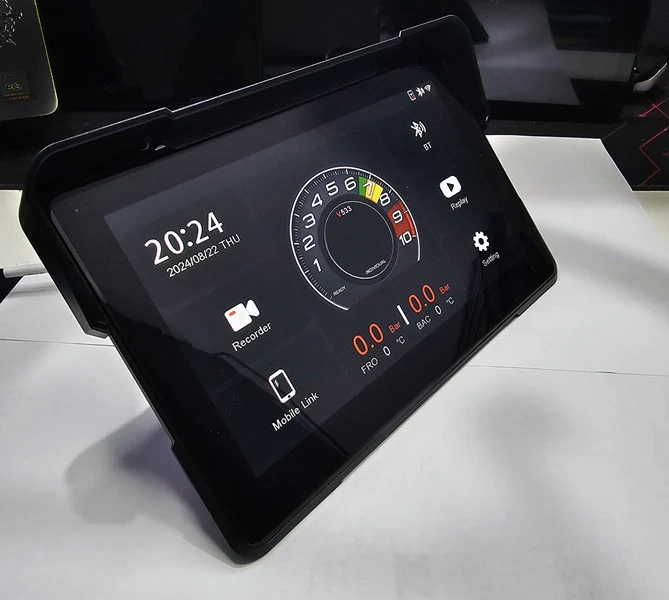 LBC Moto-Universal S722 V533 CPU Wireless Navigation 7"Touch Screen GPS Camera Remote and TPMS - Image 7