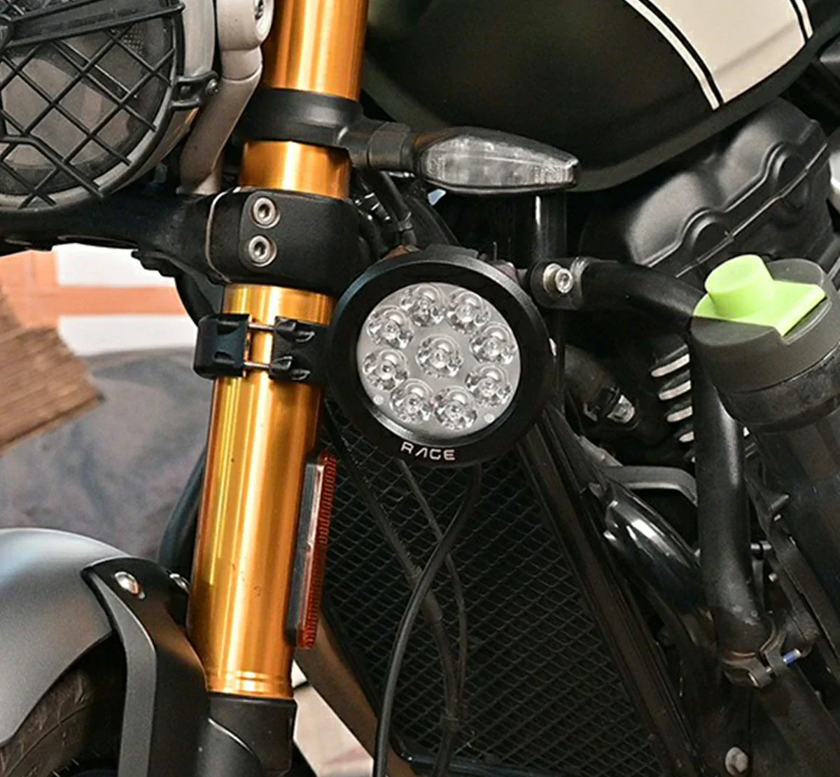 Maddog Rage Performance Auxiliary Lights - Robust 9-LED Model - Image 5