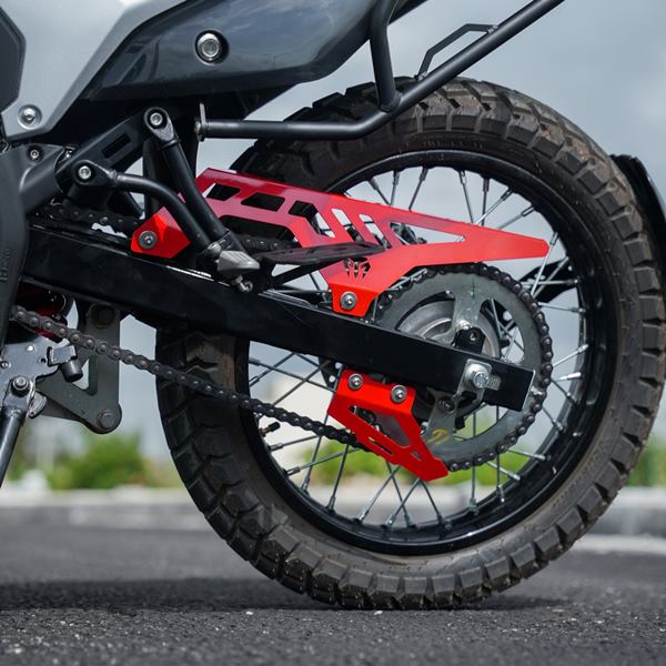 Moto Torque-Chain Guard (Red) For Xpluse 210 - Image 2