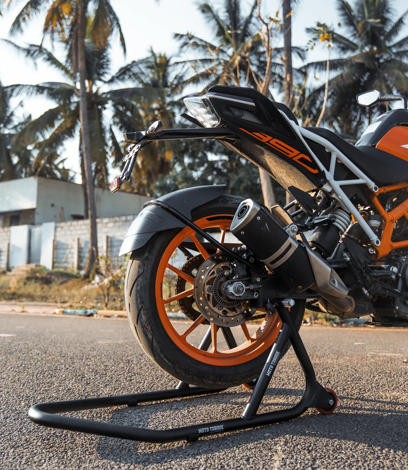 Moto Torque Paddock Stand -Black For Pulsar NS 200-PADDOCK-00001 - Image 3
