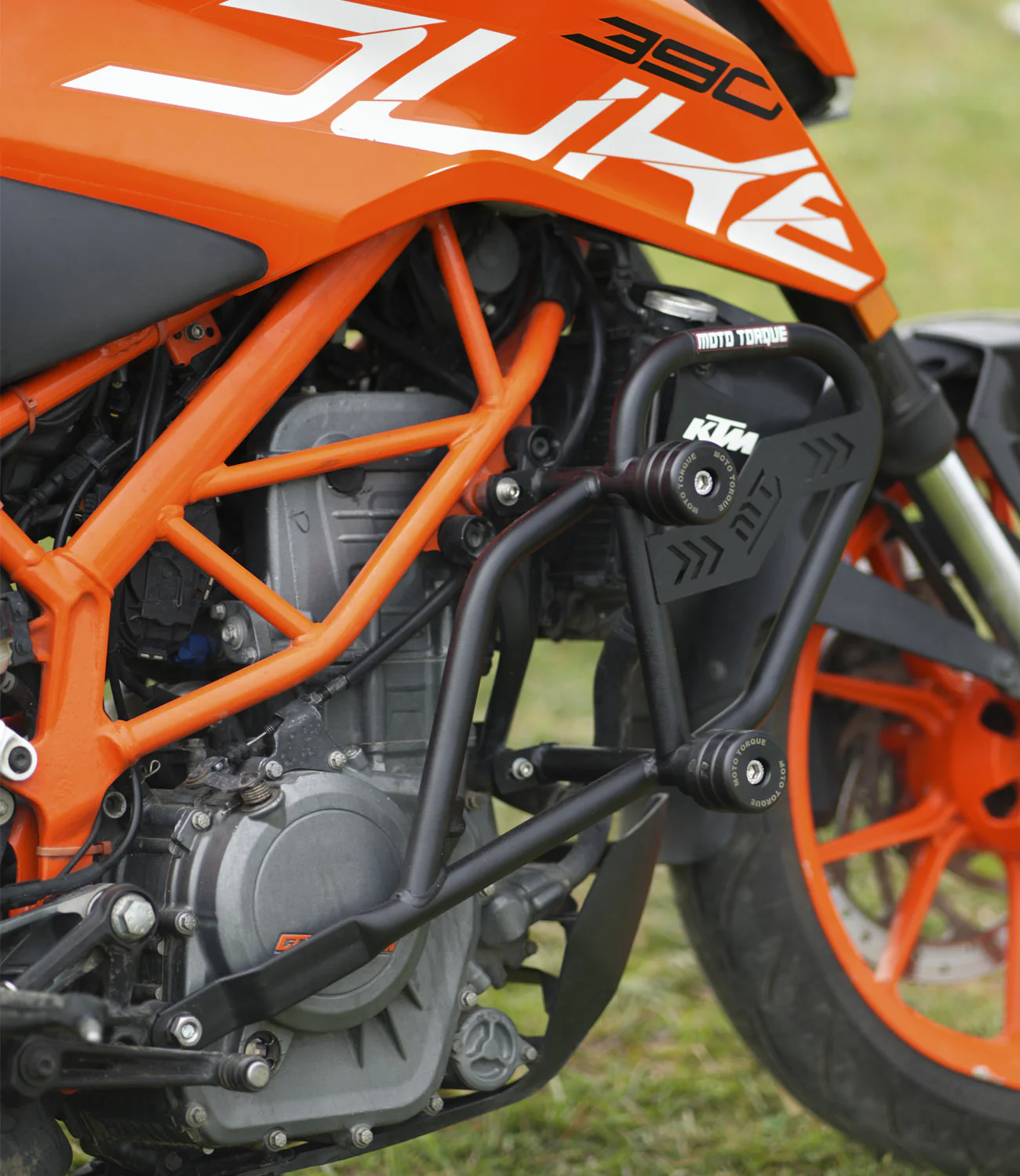 Moto Torque Storm - KTM Duke 250/390 Crash Guard - Image 3