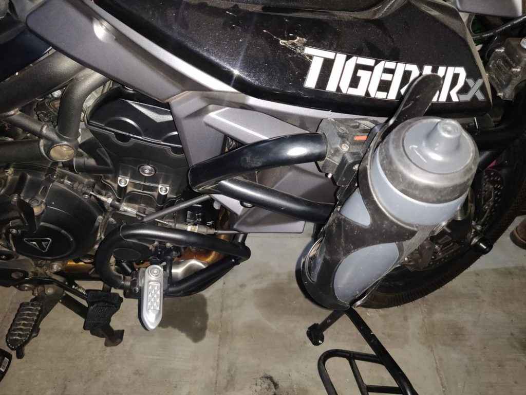 Water Bottle Holder for Motorcycles - Pro Spec - Image 7