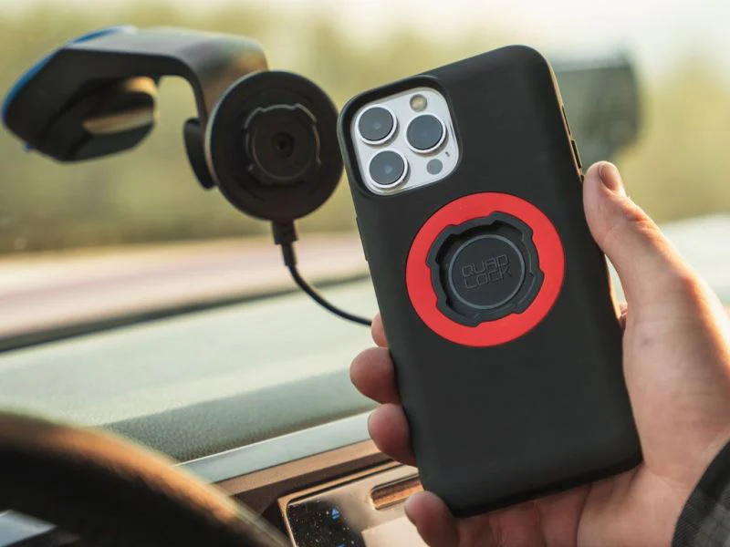 Quad Lock® MAG Case - iPhone 16 Pro-QMC-IP16M - Image 4