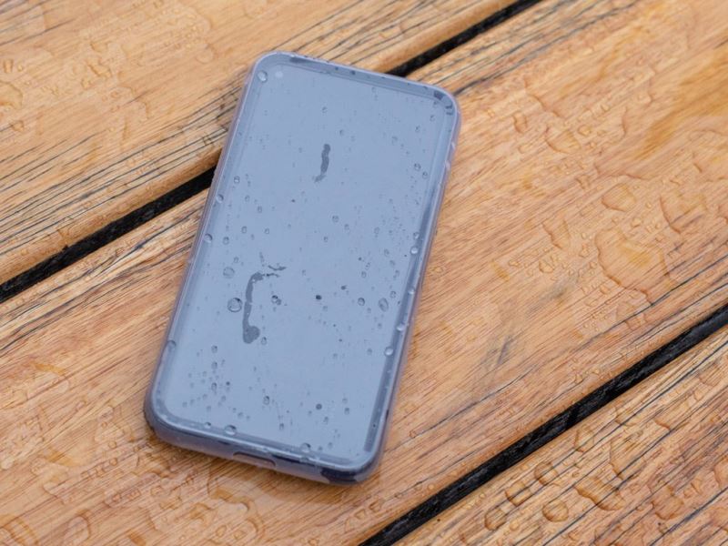 Quadlock® MAG Poncho - Google Pixel 8A-QMC-PON-PIX8A - Image 4