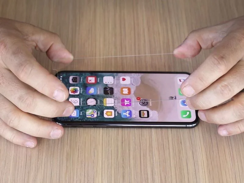 Quadlock® Screen Protector - iPhone 16-ANX-GSP-IP16S - Image 2