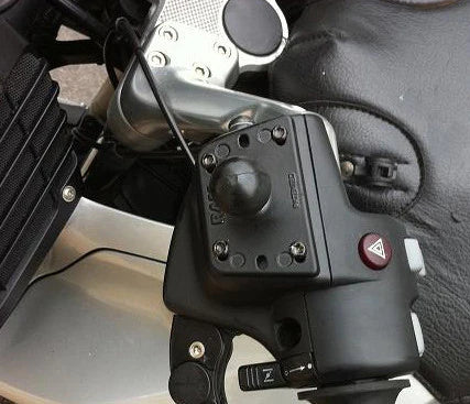 Ram Base - Motorcycle Brake/Clutch Reservoir Cover Base With 25mm (1") Ball Centered - Ram Mounts - Image 4