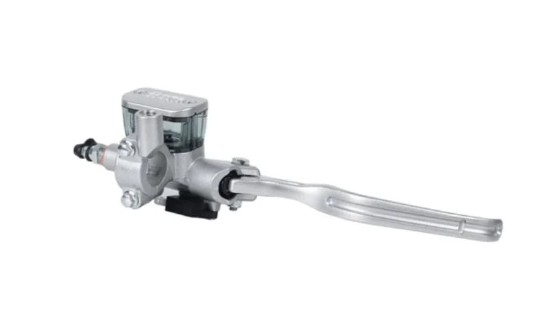 RCB E3 Series Silver Master Brake Pump 14 Mm Rh Master Cylinder - 01BP039S - Image 2