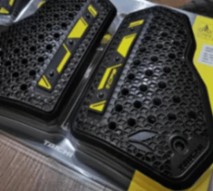 RS Taichi Helinx Separate Chest Protector - Image 3