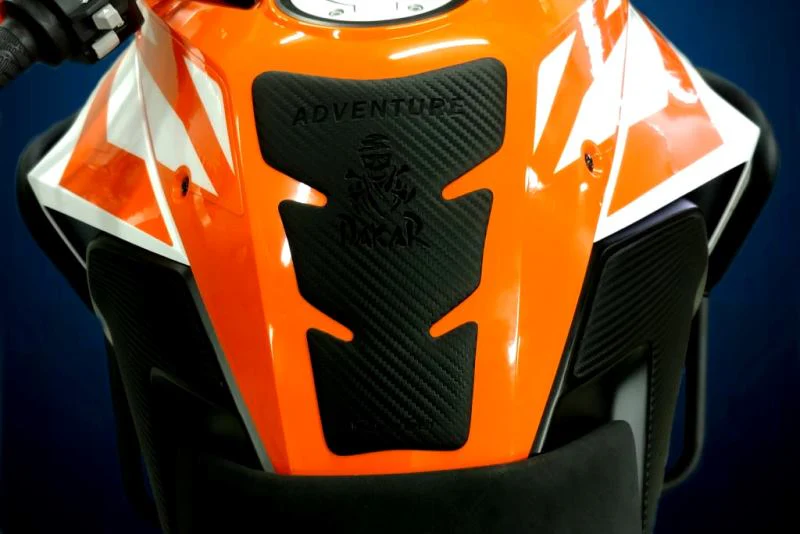 Rubba Tech Universal Tank Pad UT5 – Dakar Skull - Image 3