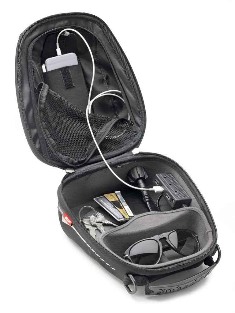 Givi-Tanklock Tank Bag, 4 Litres Sport-T Range-ST602B - Image 3