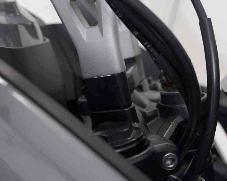 SW-Motech 30mm Handlebar Riser for Triumph Tiger 660 - LEH.11.039.10400/B