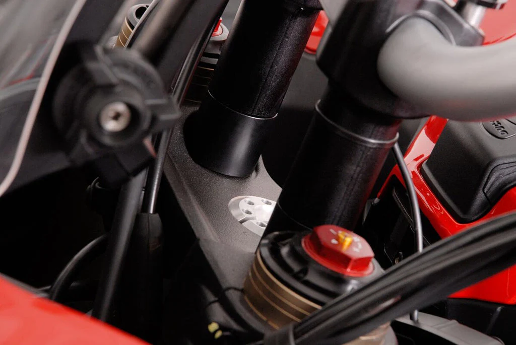 SW-Motech 30mm Handlebar Risers for Ducati Multistrada 1200 10 -14 / Multistrada 1260 - LEH.22.039.10001/B - Image 2