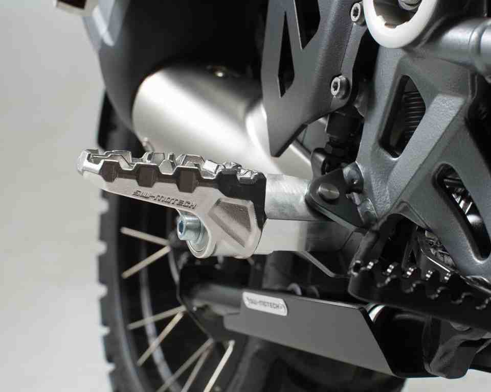 SW-Motech EVO Footrest Kit for BMW F750GS / F850GS - FRS.07.112.10701 - Image 3