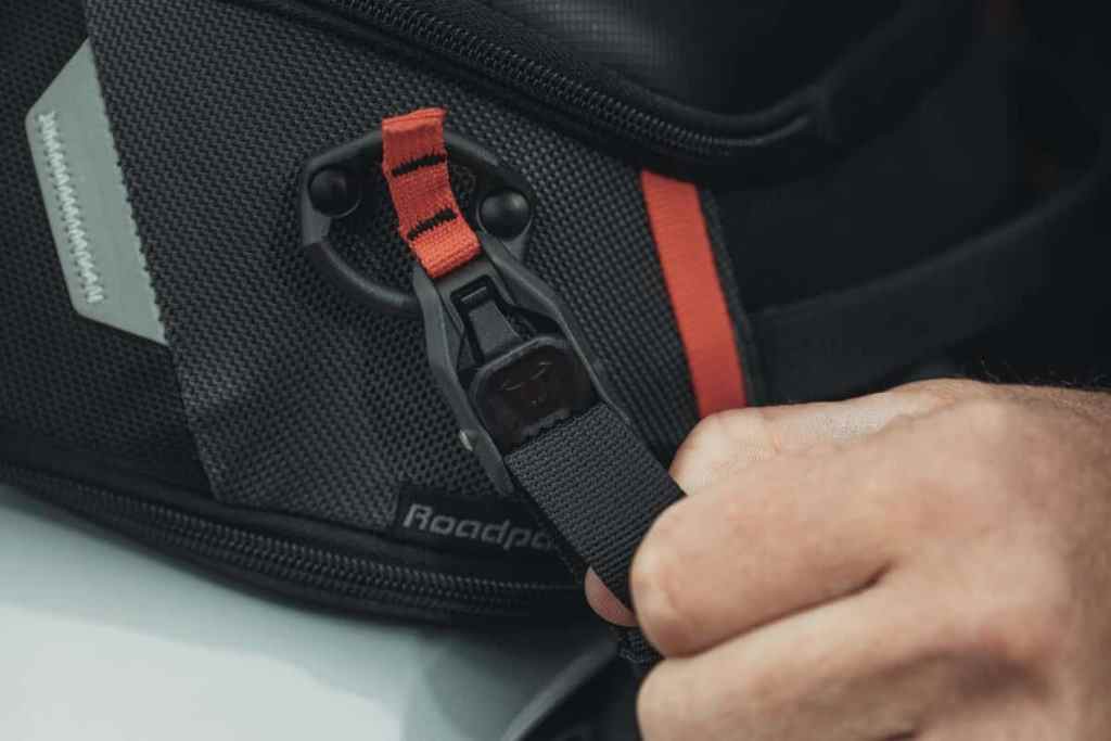 SW-Motech PRO Roadpack Tail Bag - BC.HTA.00.307.30000 - Image 2
