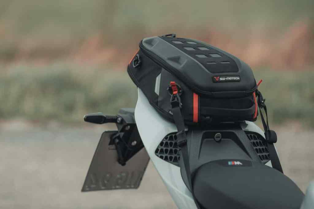 SW-Motech PRO Roadpack Tail Bag - BC.HTA.00.307.30000 - Image 4