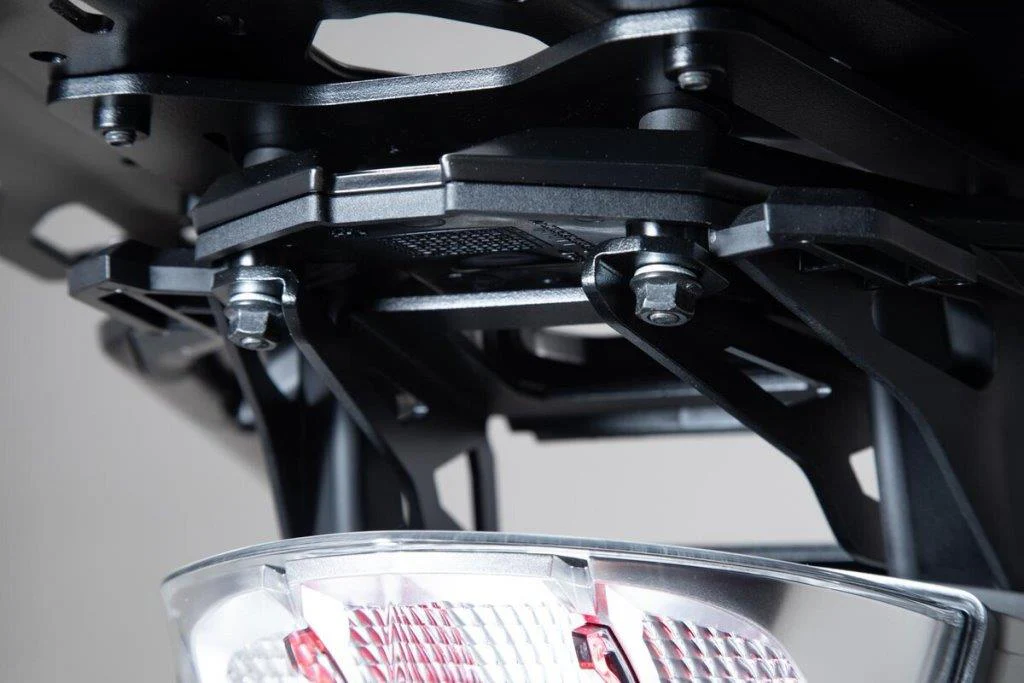 SW-Motech Reinforcement kit for OEM Luggage Rack for BMW R1200GS LC / R1250GS - GPT.07.782.18000/B - Image 4