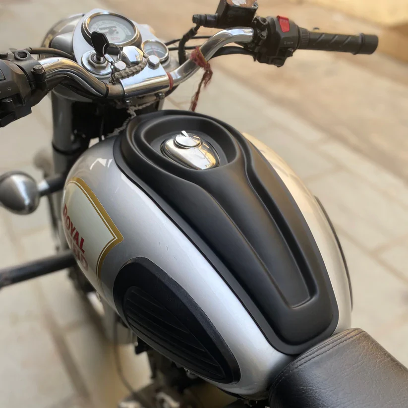 Saiga TankTie for Royal Enfield Classic 350 (2014 - 2021) - Image 7