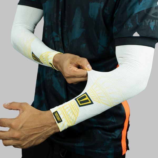 Tiivra Snow Mist Sleeves - Image 5