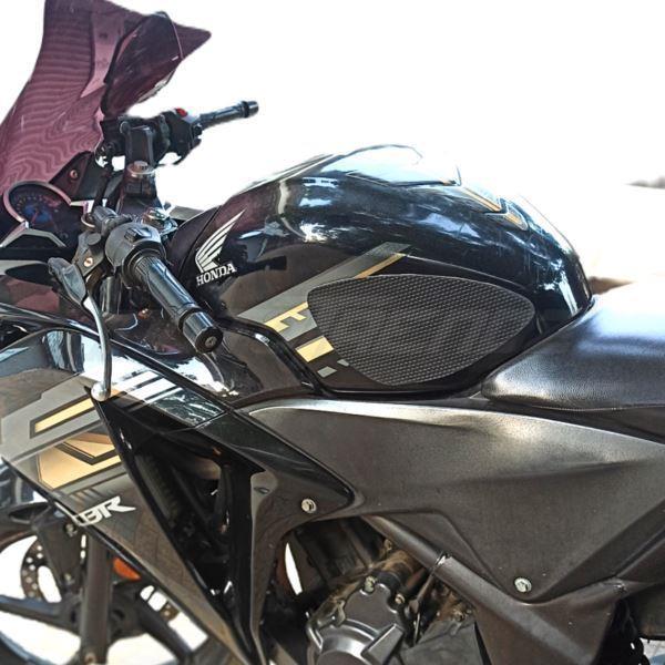 Traction Pads for Honda CBR 150/250 - Mototrendz - TGSHN012 - Image 3