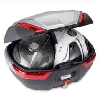 V47 Tech Top Case with Smoked Reflectors - GIVI - Image 2