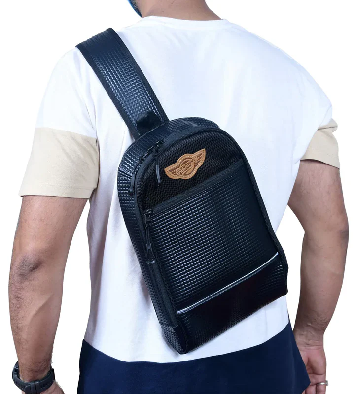 Walt Crossbody Bag - Image 5