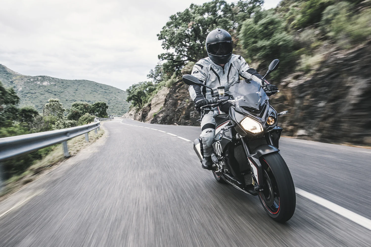 Wunderlich BMW S1000R Screen - Windscreen Touring (H410 W307) Smoked Grey - 35751-102 - Image 2