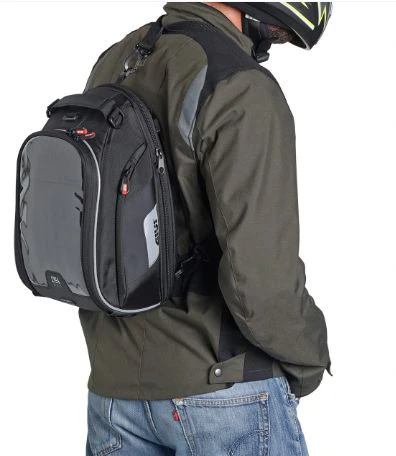 GIVI-Expandable Tank Bag With Removable Magnets 15 Litres-XS312 - Image 2