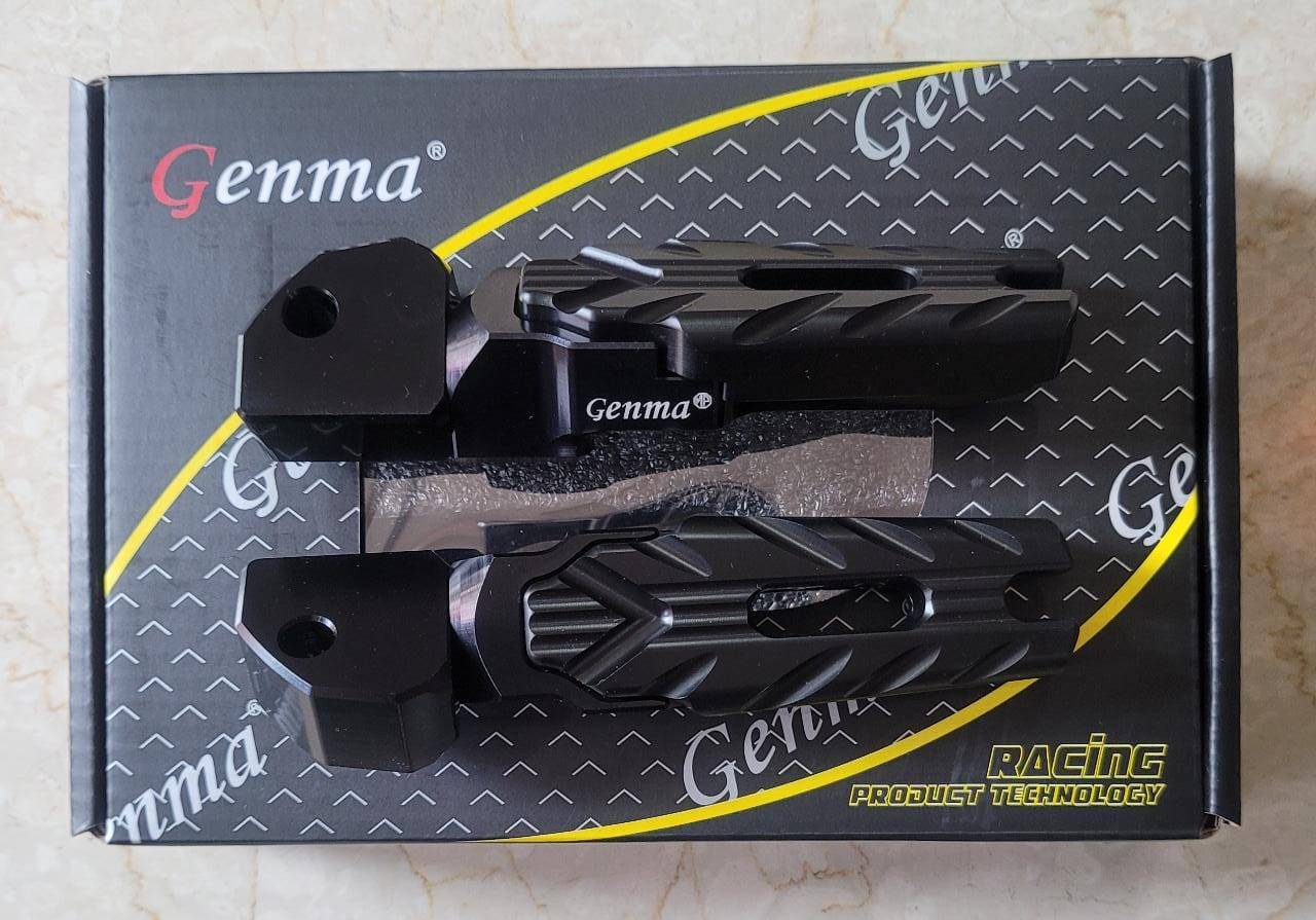 Yamaha Aerox 155 Rear CNC Footrest - Image 6