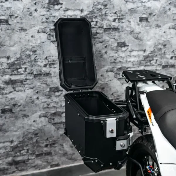 ZANA Panniers (36Ltr) Aluminum L-Flat Black With Frame For KTM ADV 390 2025-ZI-8560LB - Image 4